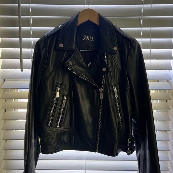 New Zara Leather jacket, size M. - Picture 2 of 4